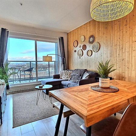 Penthouse With Free Indoor Parking Downtown Apartment Квебек Екстериор снимка